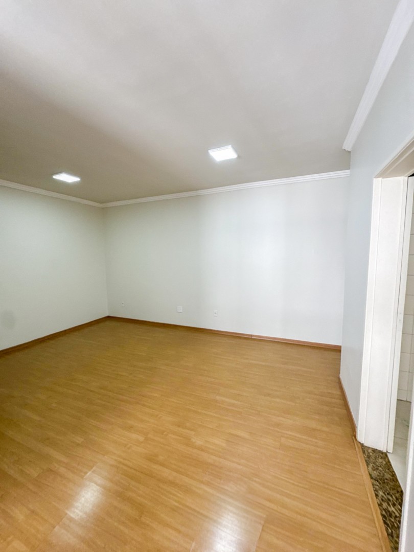 Apartamento para venda no bairro Centro de Londrina - Foto 7
