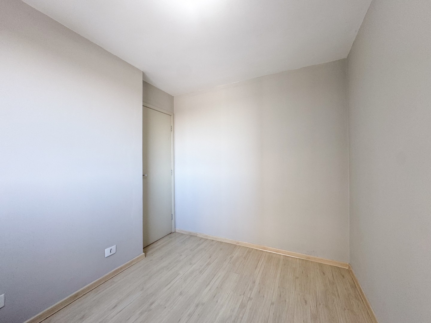 Apartamento para locação no bairro Vale dos Tucanos de Londrina - Foto 16