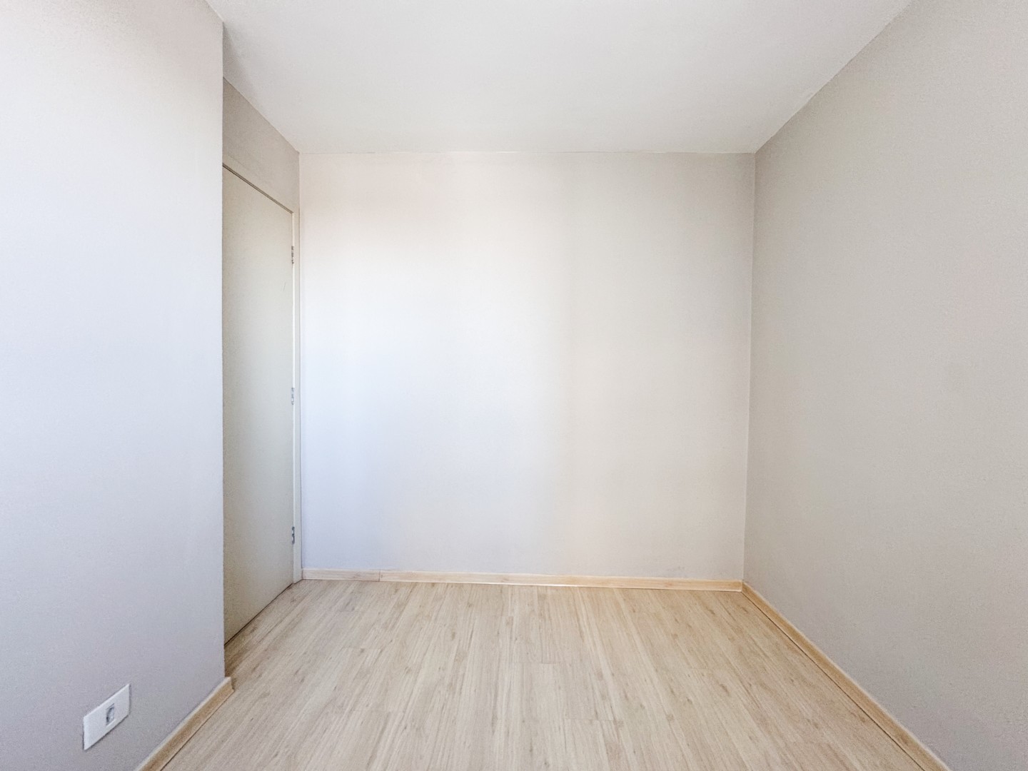 Apartamento para locação no bairro Vale dos Tucanos de Londrina - Foto 17