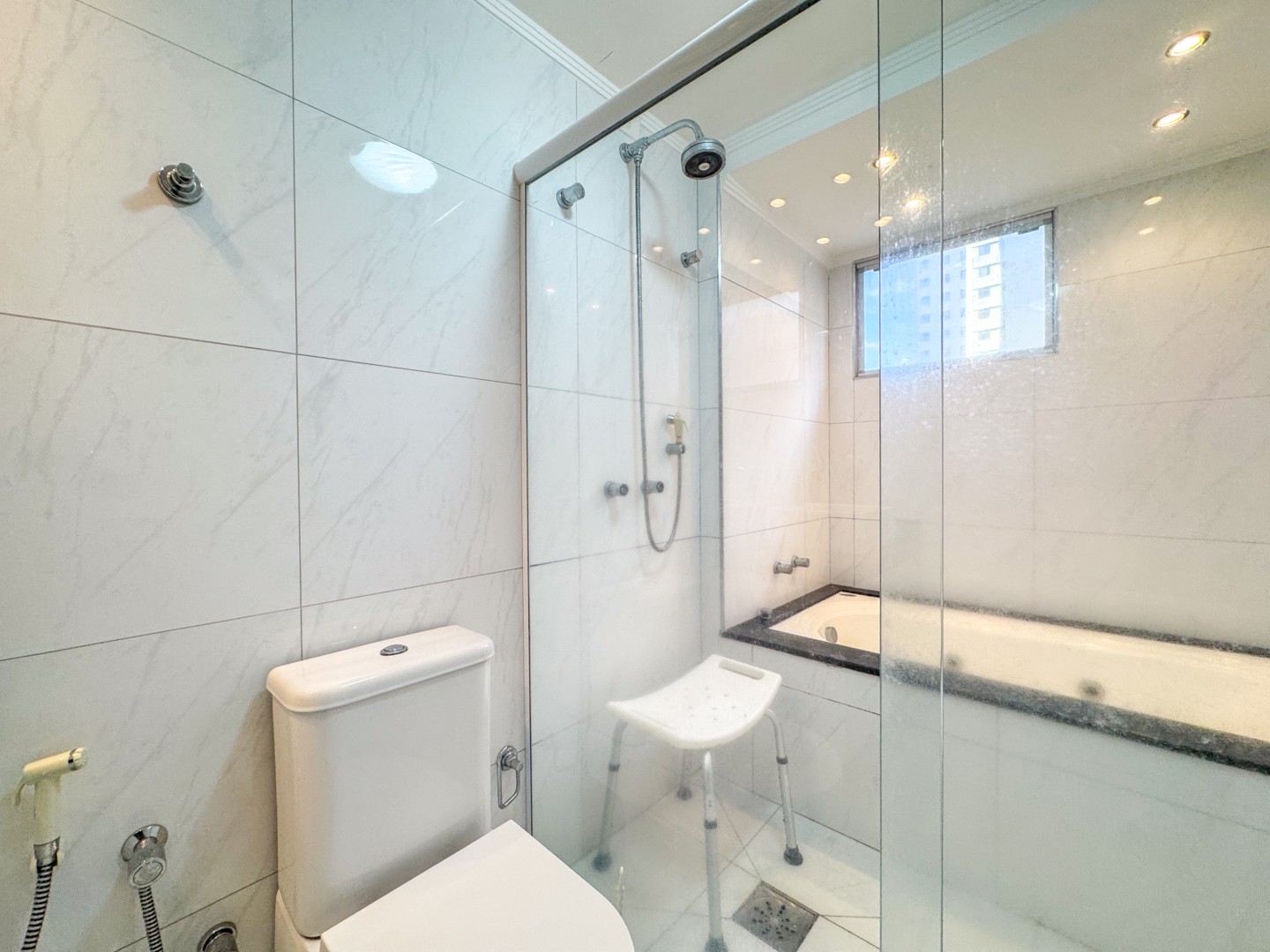 Apartamento para venda no bairro Centro de Londrina - Foto 16