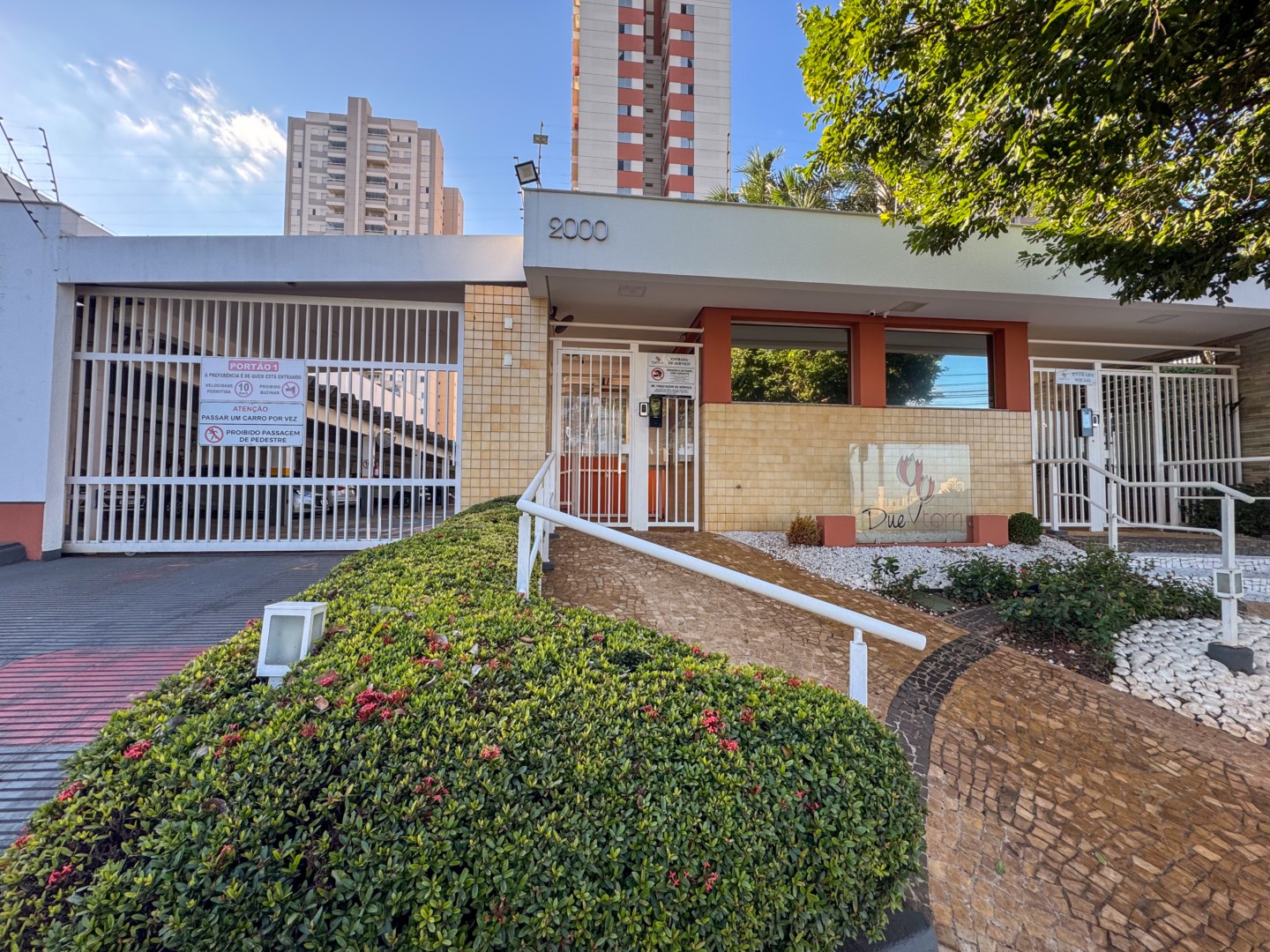 Apartamento para locacao no Bela Suica em Londrina com 87,75m² por R$ 2.500,00  - Foto 1