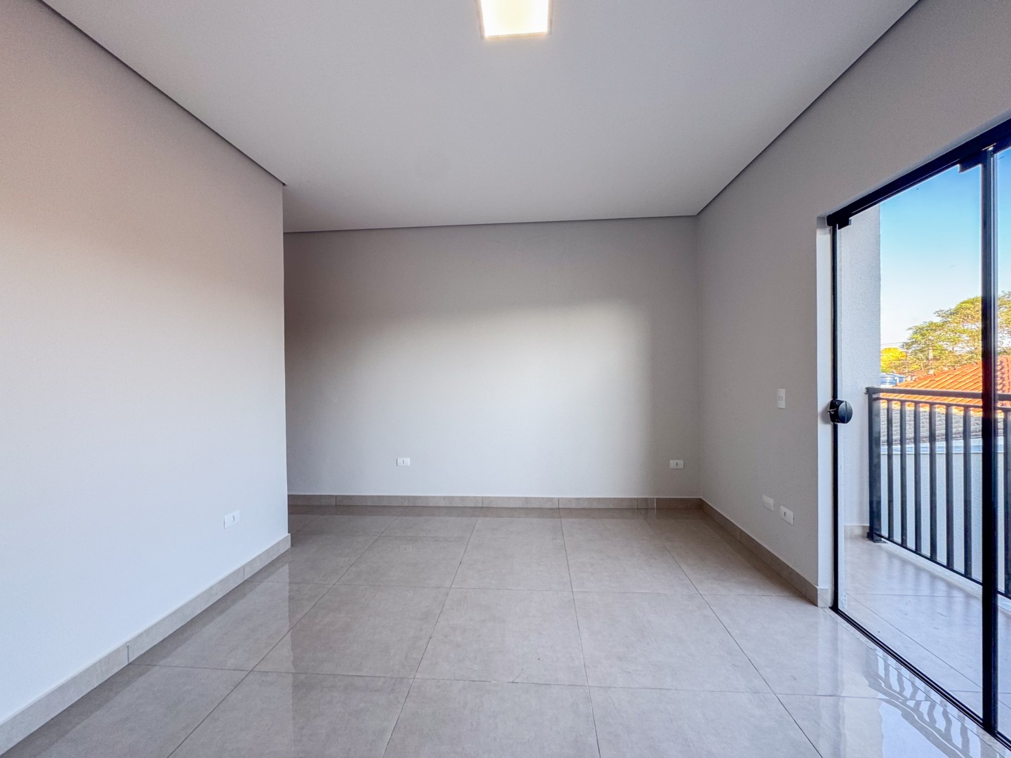 Casa Residencial para venda no bairro Bandeirantes de Londrina - Foto 14