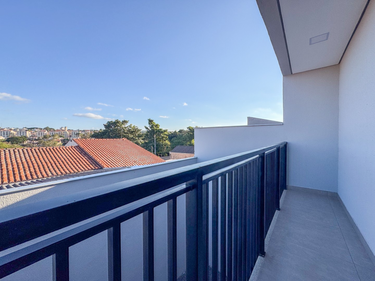 Casa Residencial para venda no bairro Bandeirantes de Londrina - Foto 15