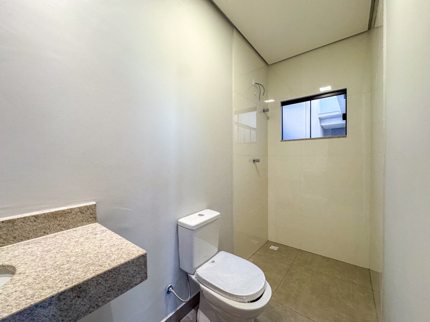 Casa Residencial para venda no bairro Bandeirantes de Londrina - Foto 26