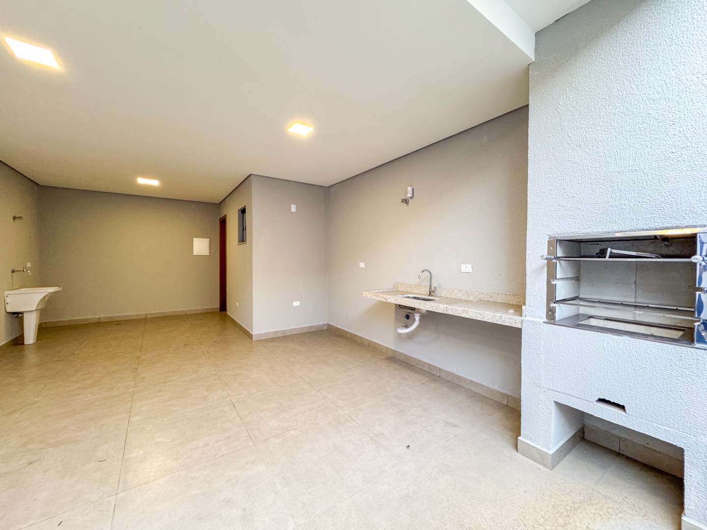 Casa Residencial para venda no bairro Bandeirantes de Londrina - Foto 31