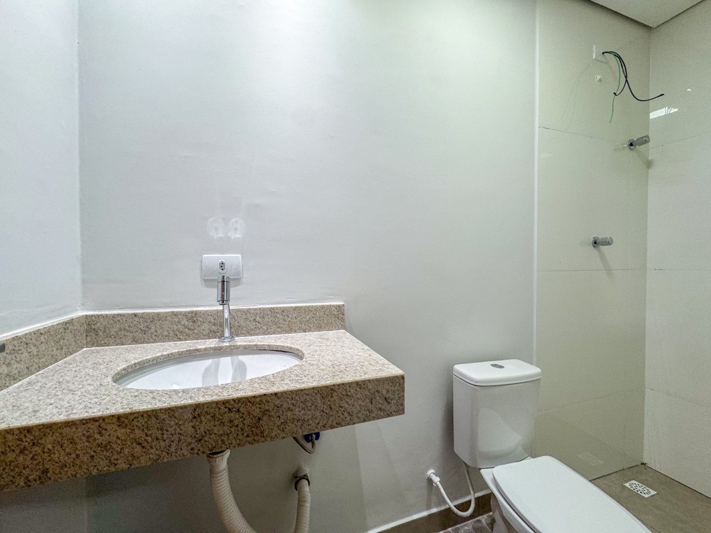 Casa Residencial para venda no bairro Bandeirantes de Londrina - Foto 34