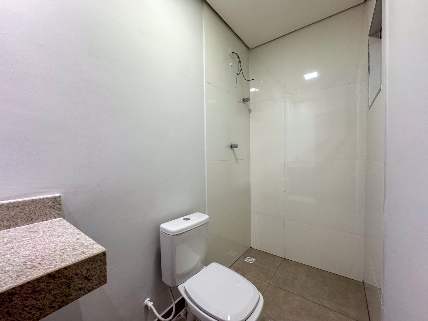 Casa Residencial para venda no bairro Bandeirantes de Londrina - Foto 35