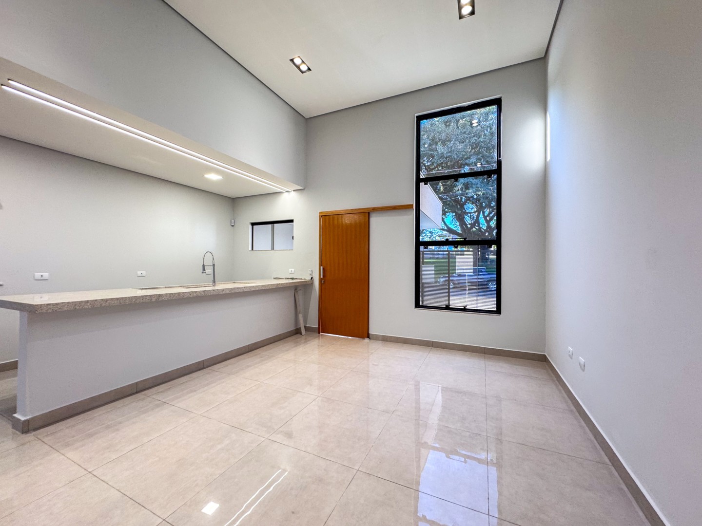 Casa Residencial para venda no bairro Bandeirantes de Londrina - Foto 7