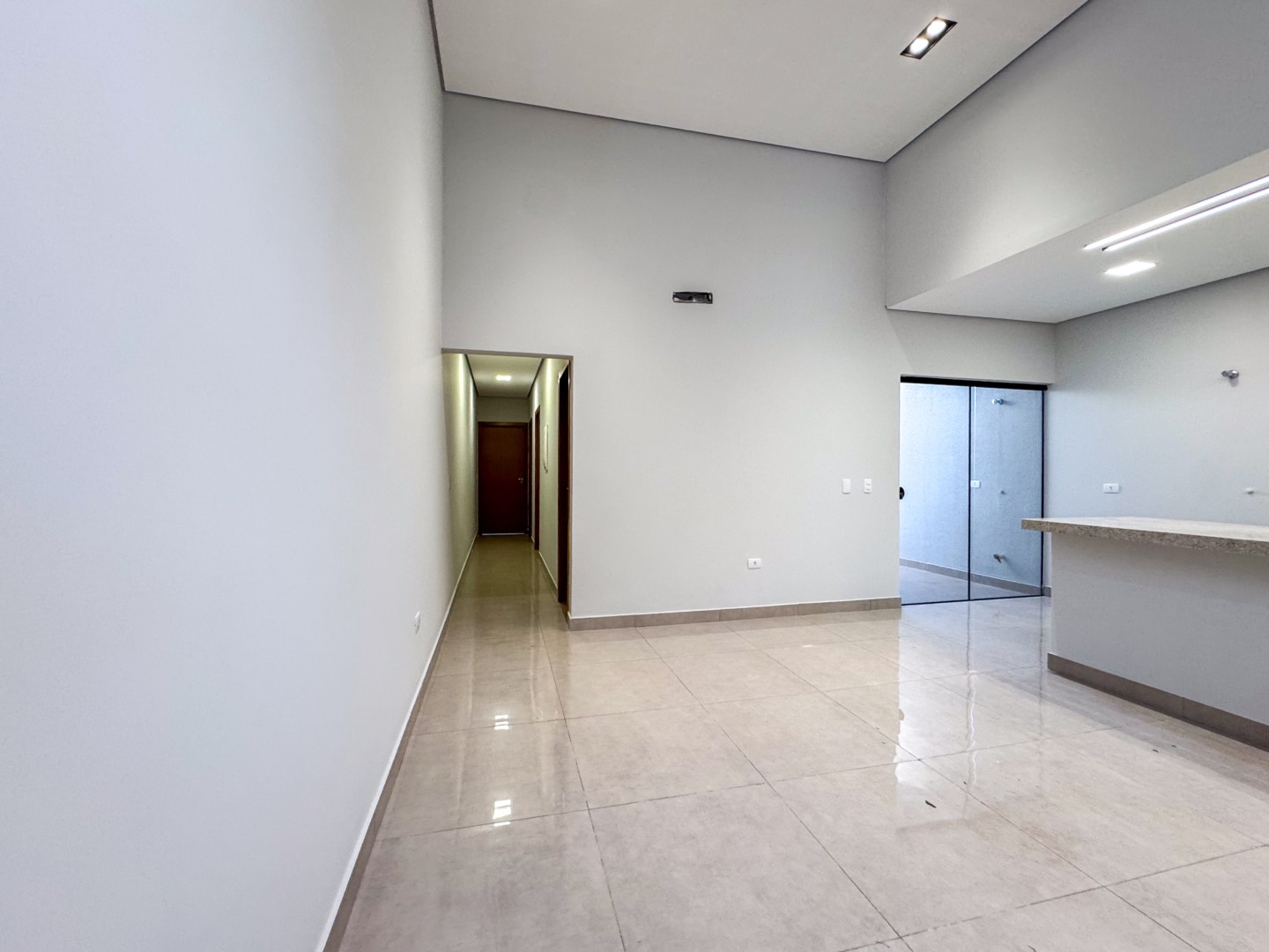Casa à venda em Bandeirantes, Londrina — Portal Chave Fácil