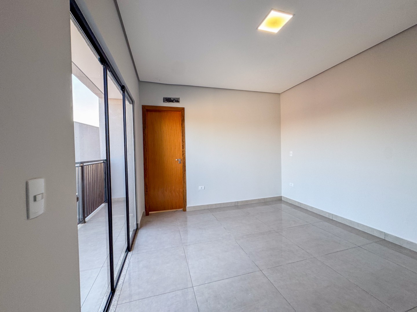 Casa Residencial para venda no bairro Bandeirantes de Londrina - Foto 15
