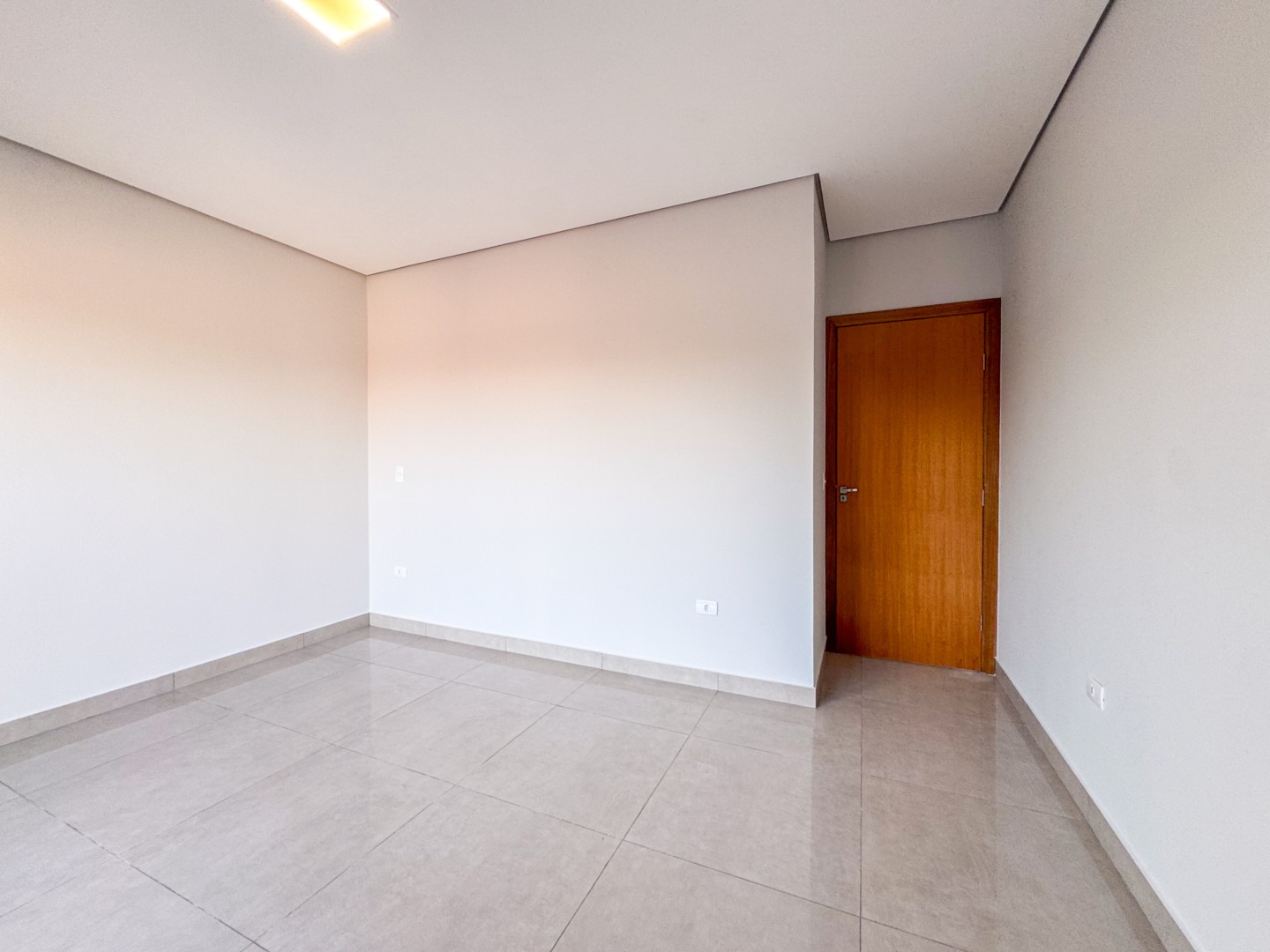 Casa Residencial para venda no bairro Bandeirantes de Londrina - Foto 16
