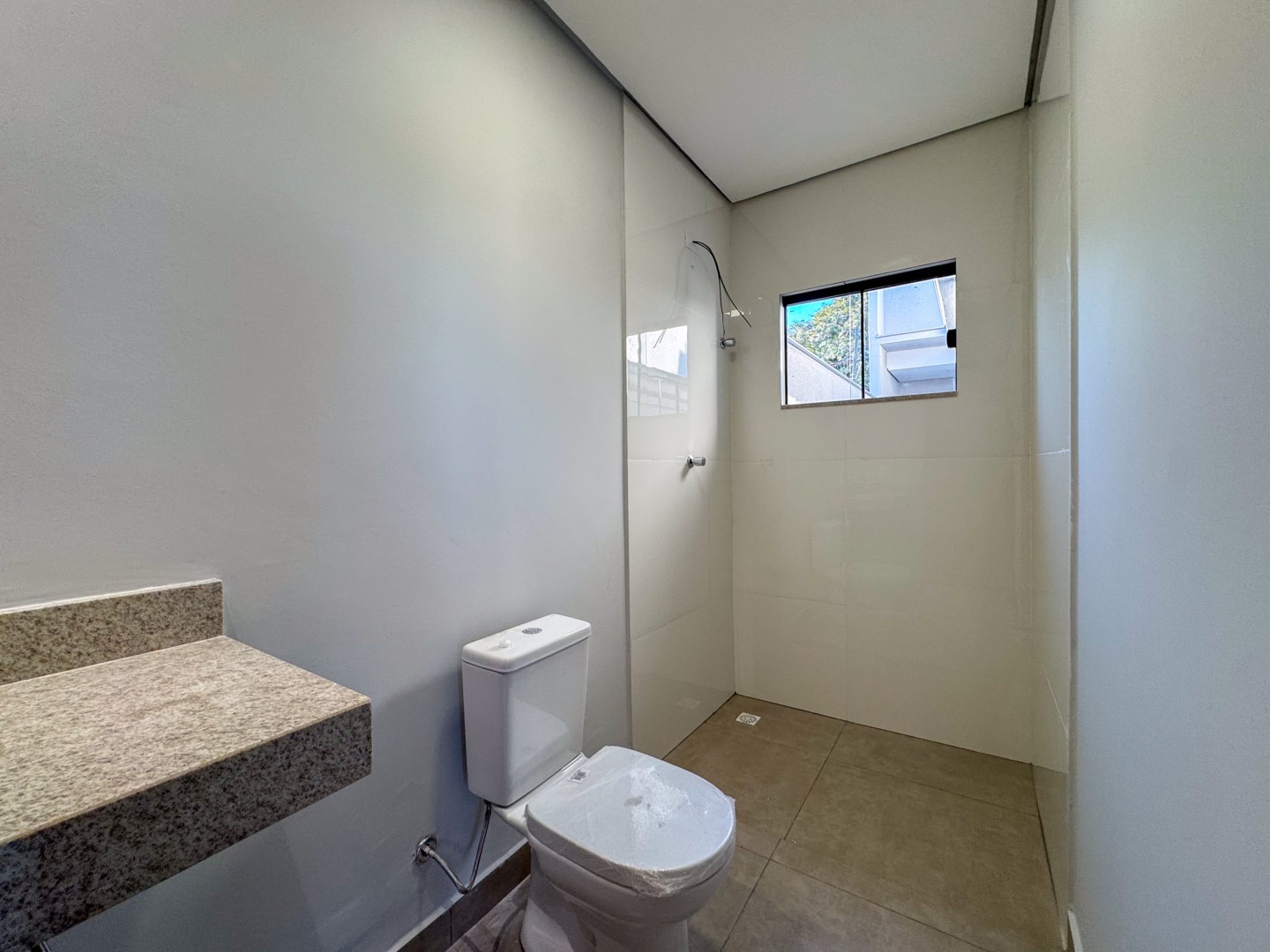 Casa Residencial para venda no bairro Bandeirantes de Londrina - Foto 21