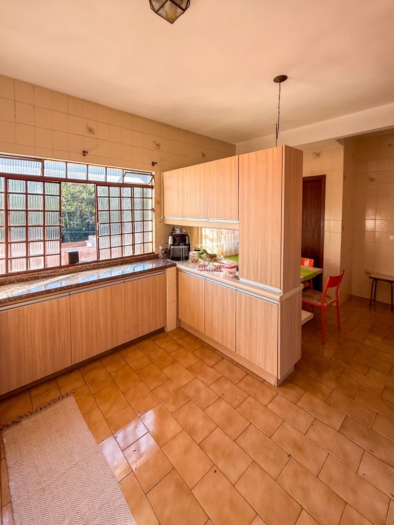 Casa Residencial para venda no bairro Araxa de Londrina - Foto 14