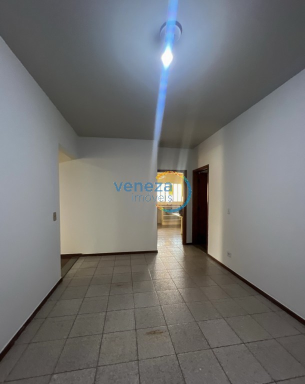 Apartamento para venda no bairro Centro de Londrina - Foto 17