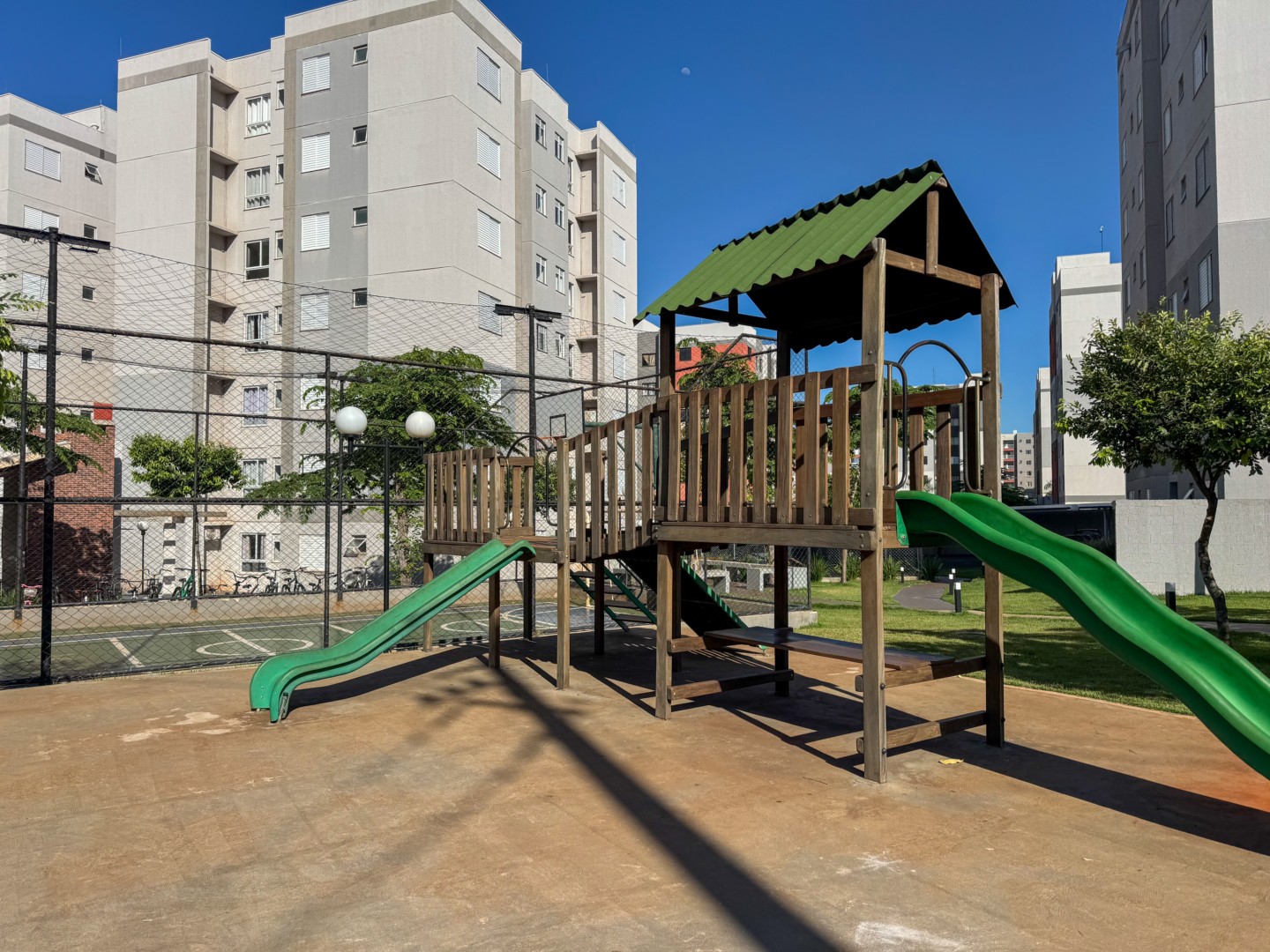 Apartamento para locação no bairro Maria Celina de Londrina - Foto 10