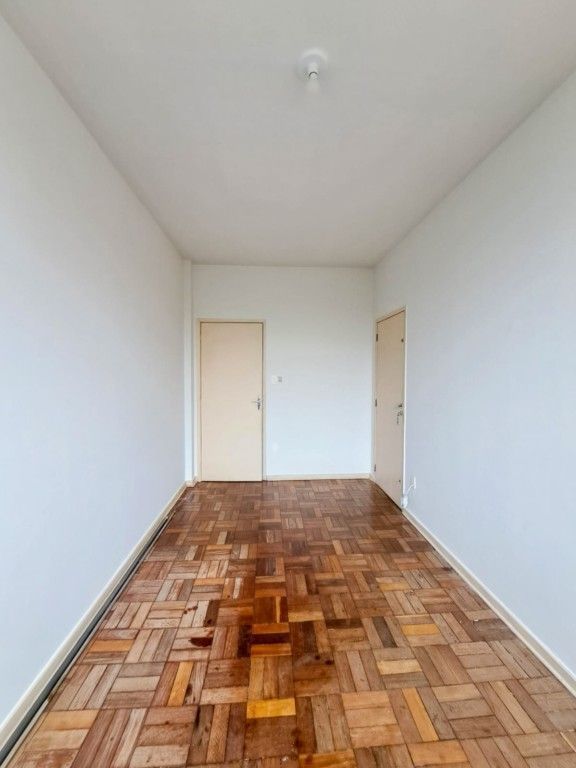 Apartamento para venda no Centro em Londrina com 72m² por R$ 200.000,00  - Foto 3