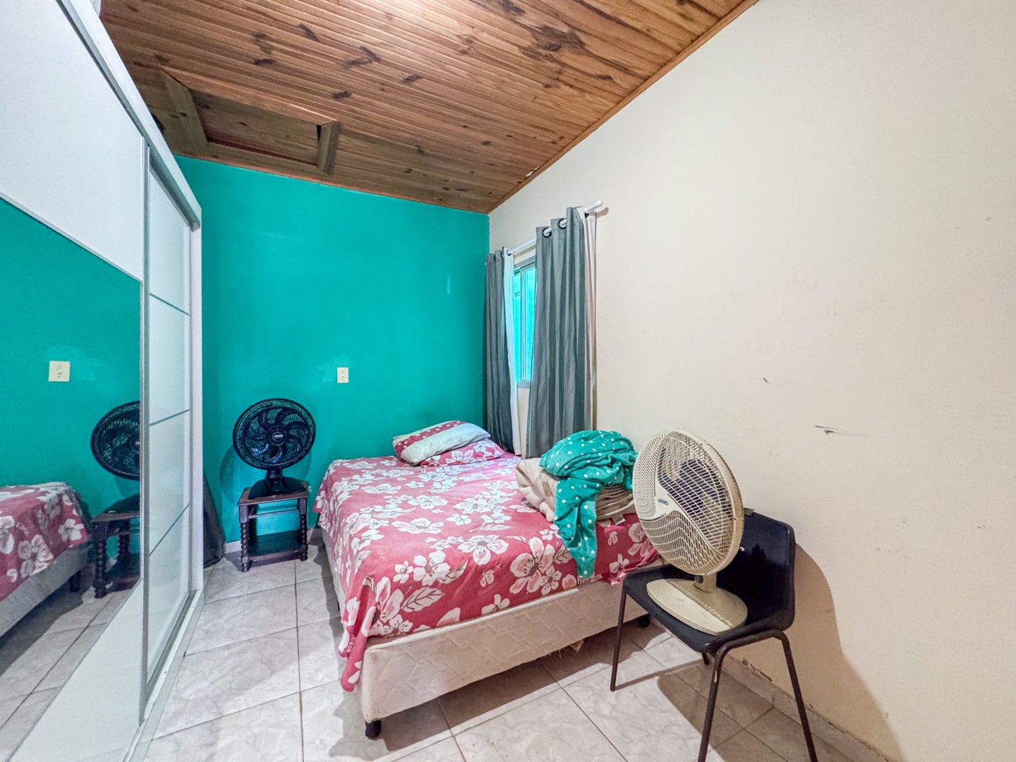Casa Residencial para venda no bairro Bandeirantes de Londrina - Foto 14