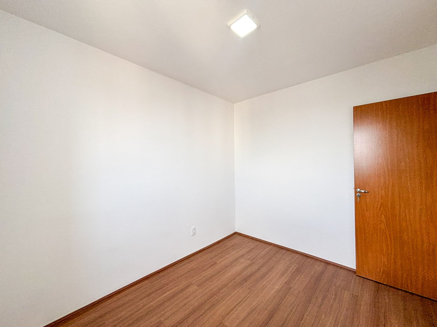 Apartamento para locação no bairro Parque Jamaica de Londrina - Foto 15