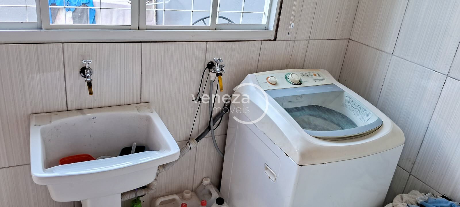 Casa Residencial para venda no bairro Columbia de Londrina - Foto 15