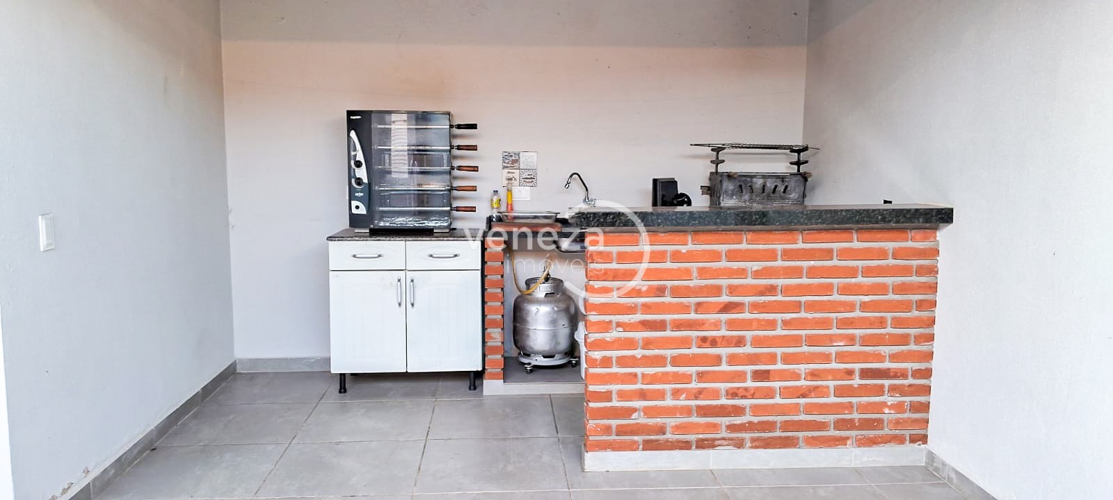 Casa Residencial para venda no bairro Columbia de Londrina - Foto 18