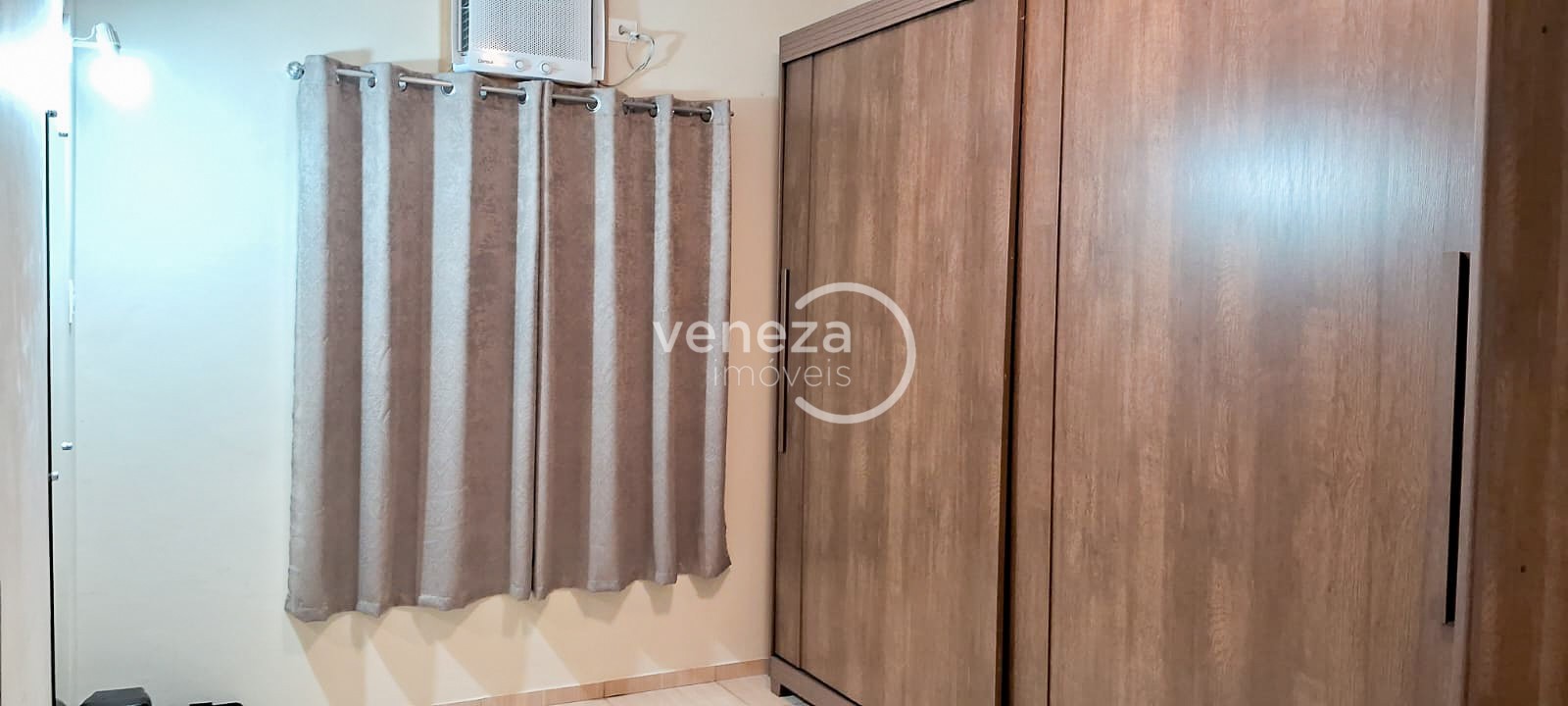 Casa Residencial para venda no bairro Columbia de Londrina - Foto 6