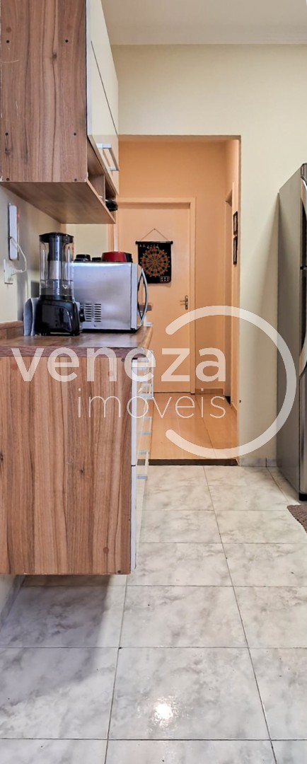 Casa Residencial para venda no bairro Columbia de Londrina - Foto 13
