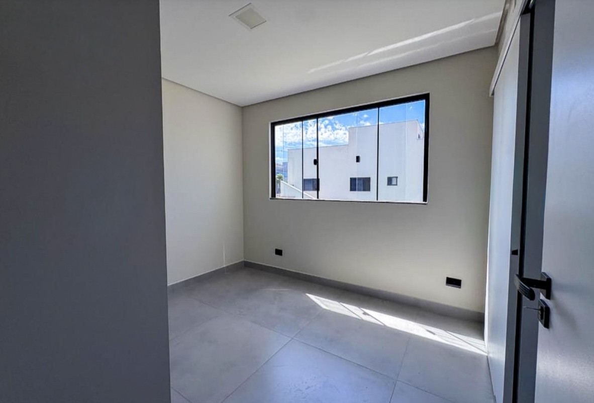 Casa à venda em Parque Taua, Londrina — Portal Chave Fácil