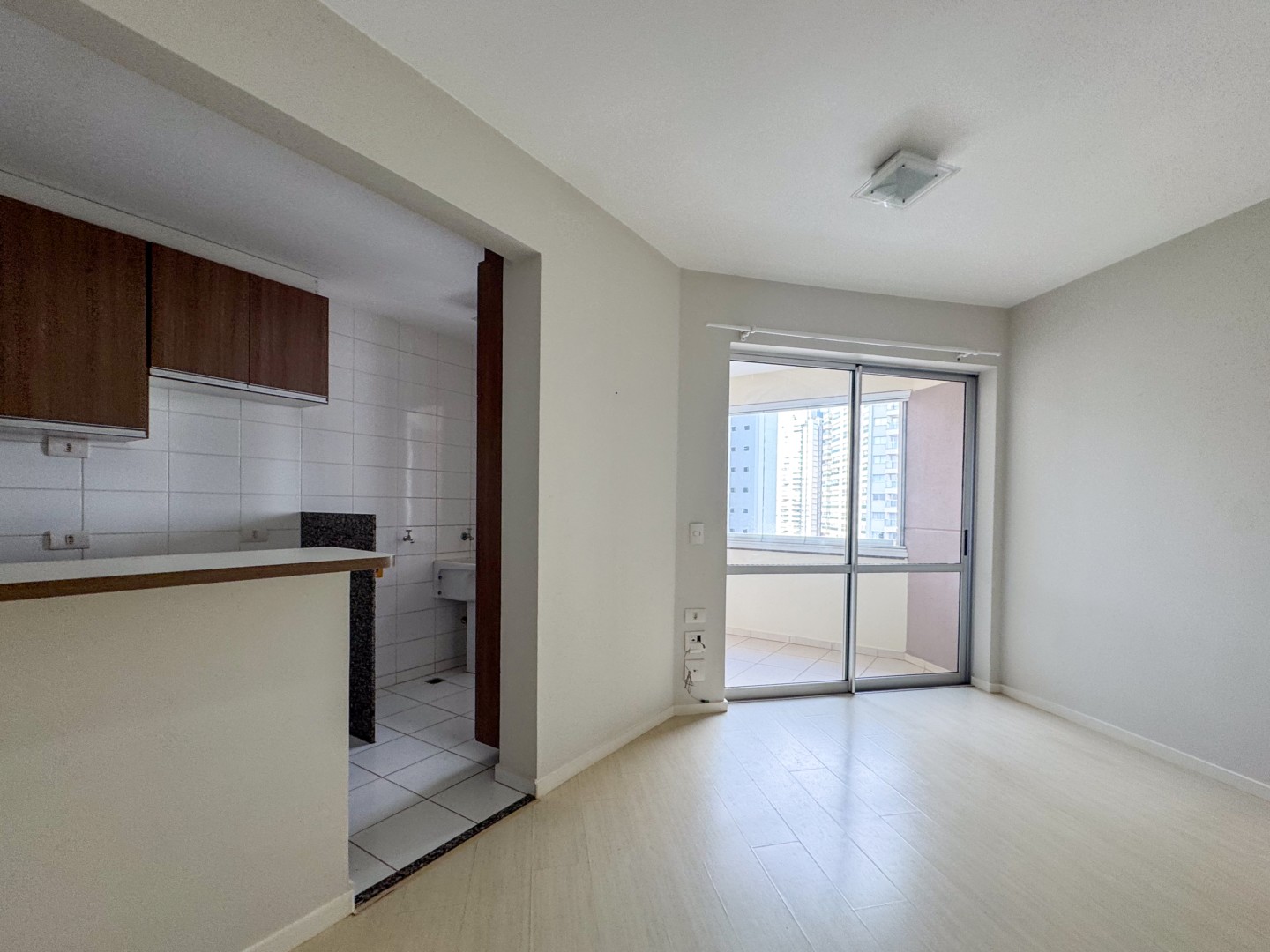 Apartamento para alugar em Gleba Fazenda Palhano, Londrina — Portal Chave Fácil
