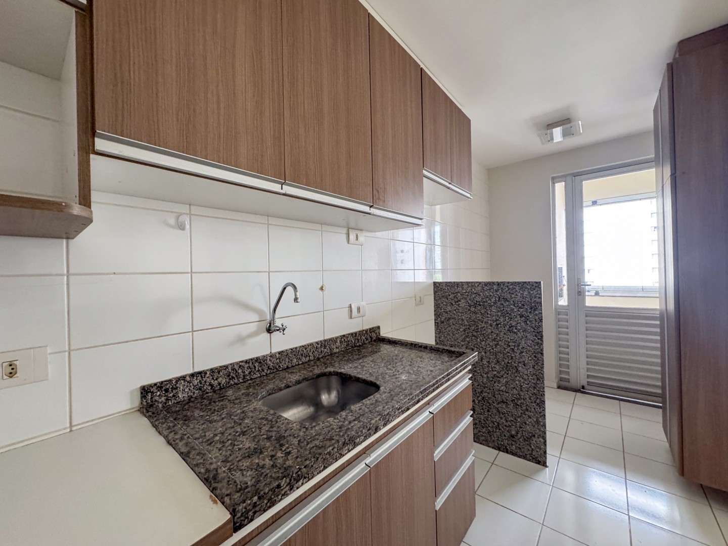 Apartamento para locação no bairro Gleba Fazenda Palhano de Londrina - Foto 10