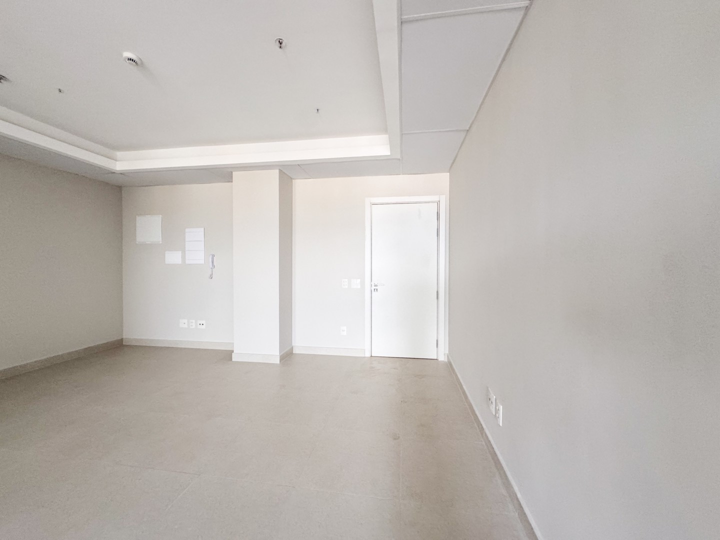 Sala para locação no bairro Centro de Londrina - Foto 14