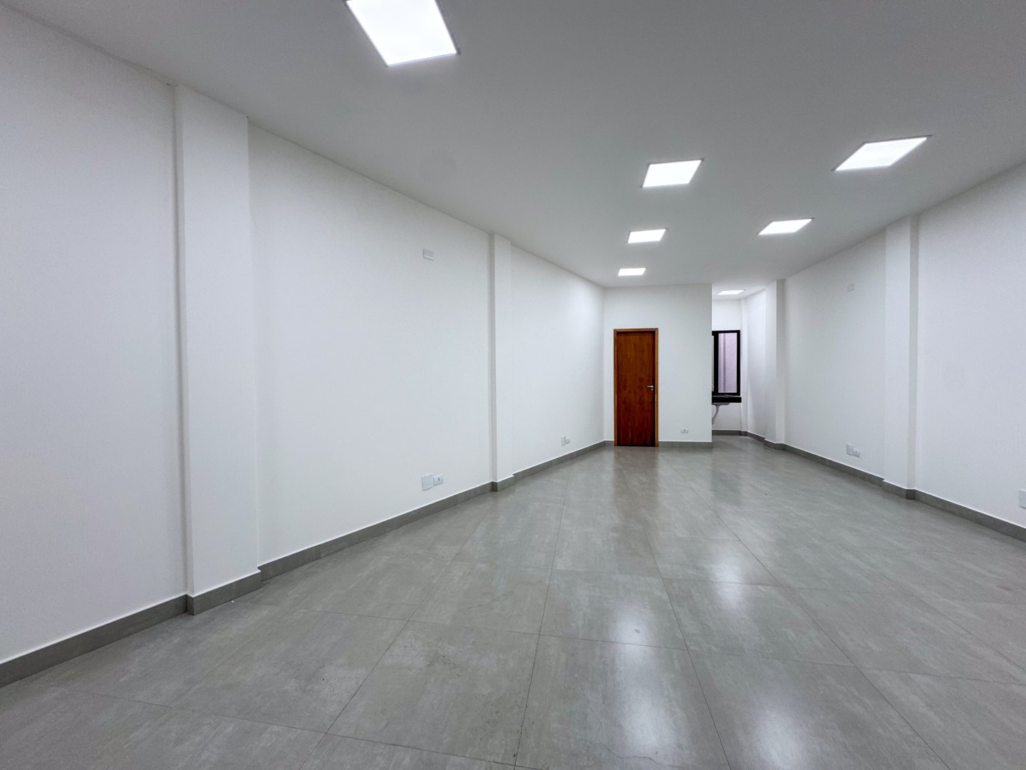 Sala/Conjunto Comercial para alugar em Centro, Londrina — Portal Chave Fácil