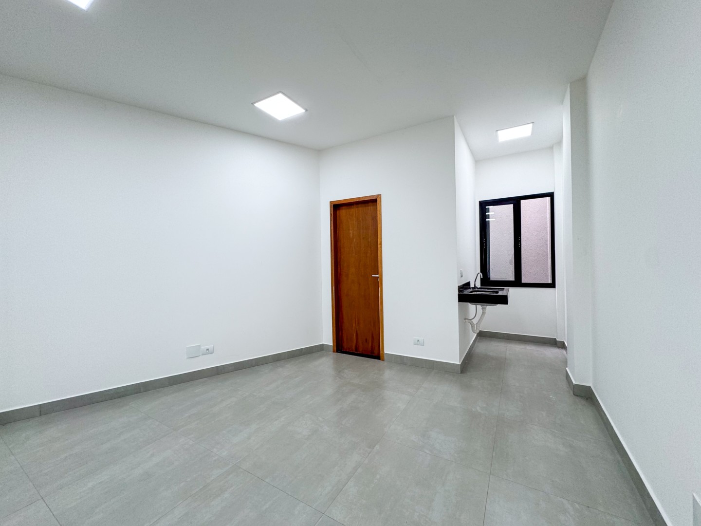 Sala para locação no bairro Centro de Londrina - Foto 14