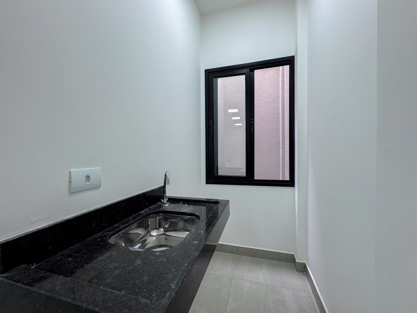 Sala para locação no bairro Centro de Londrina - Foto 15