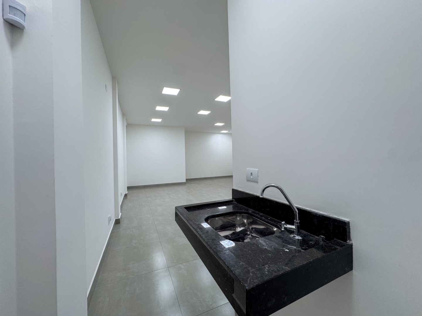 Sala para locação no bairro Centro de Londrina - Foto 16