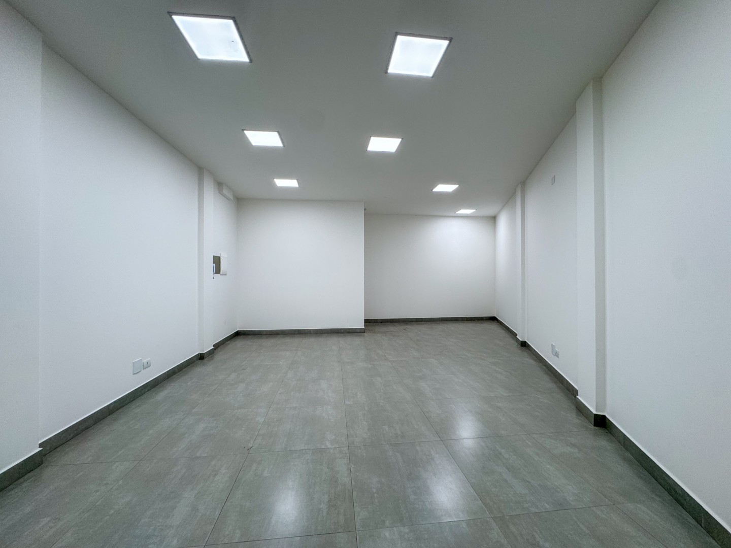 Sala para locação no bairro Centro de Londrina - Foto 17