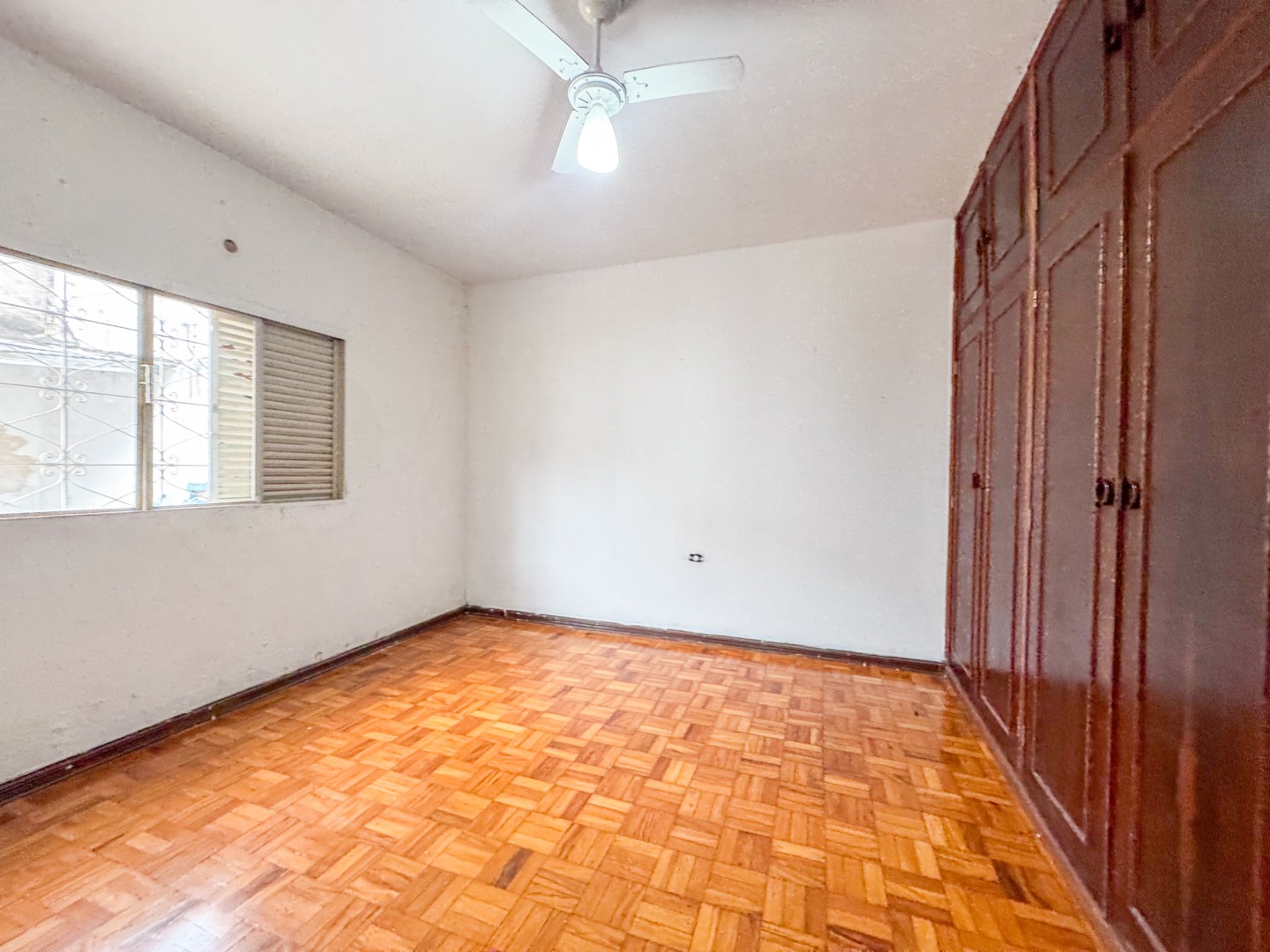 Casa Residencial para venda no bairro Jardim Santo Antonio de Londrina - Foto 15