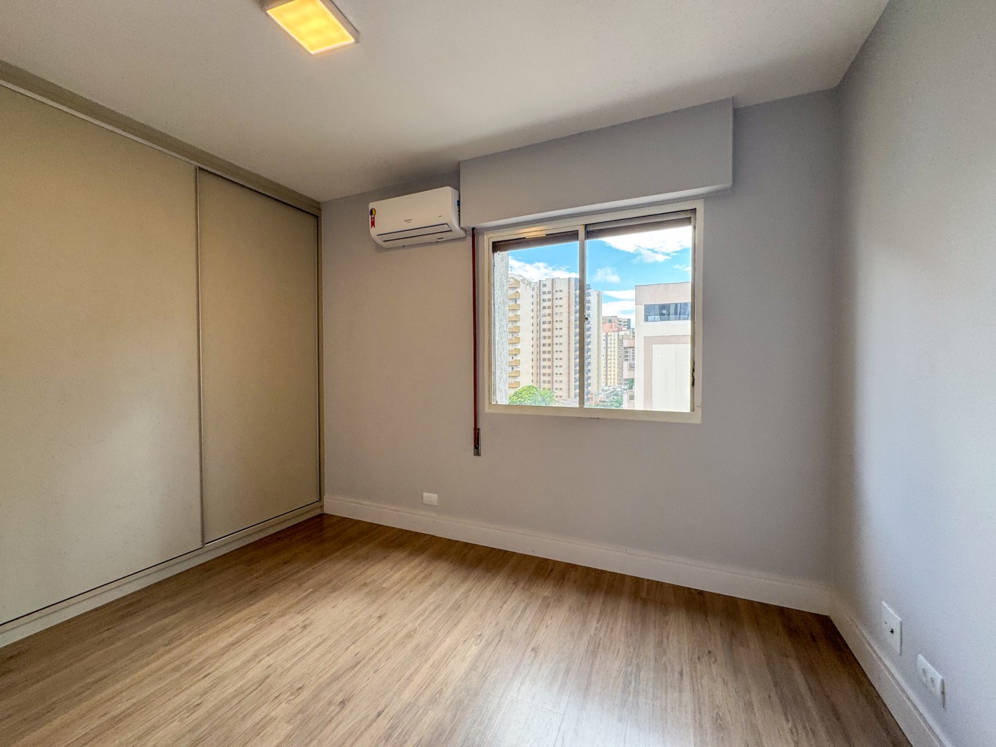 Apartamento para venda no bairro Centro de Londrina - Foto 16