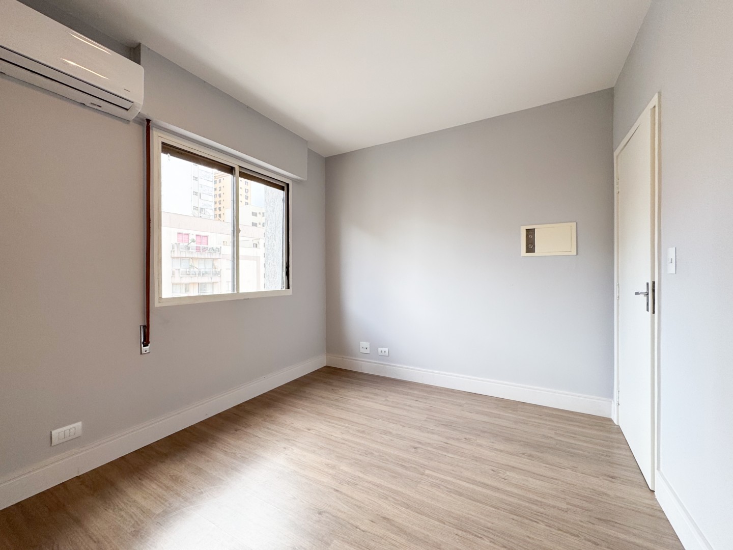Apartamento para venda no bairro Centro de Londrina - Foto 17