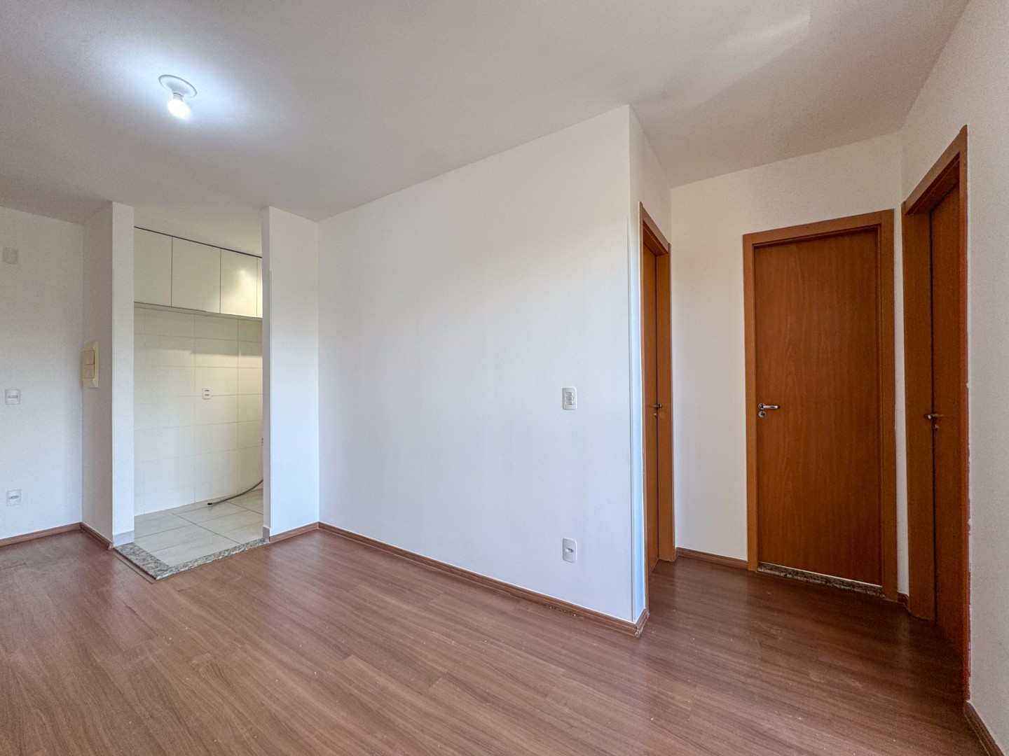 Apartamento para alugar em Gleba Fazenda Palhano, Londrina — Portal Chave Fácil