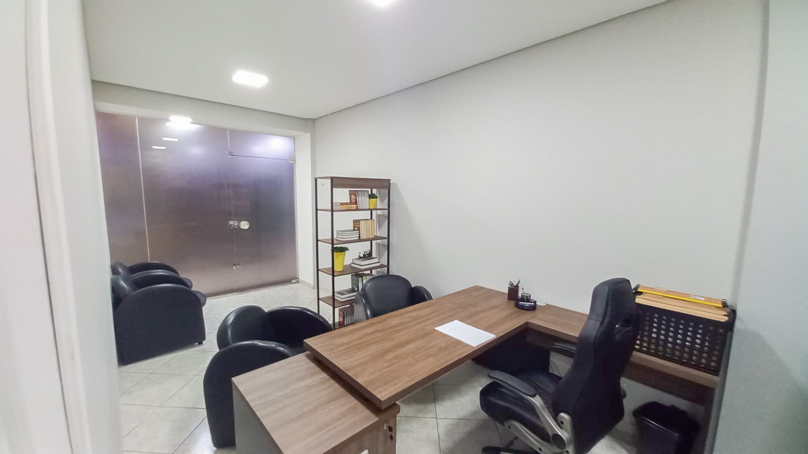 Sala/Conjunto Comercial à venda em Centro, Londrina — Portal Chave Fácil