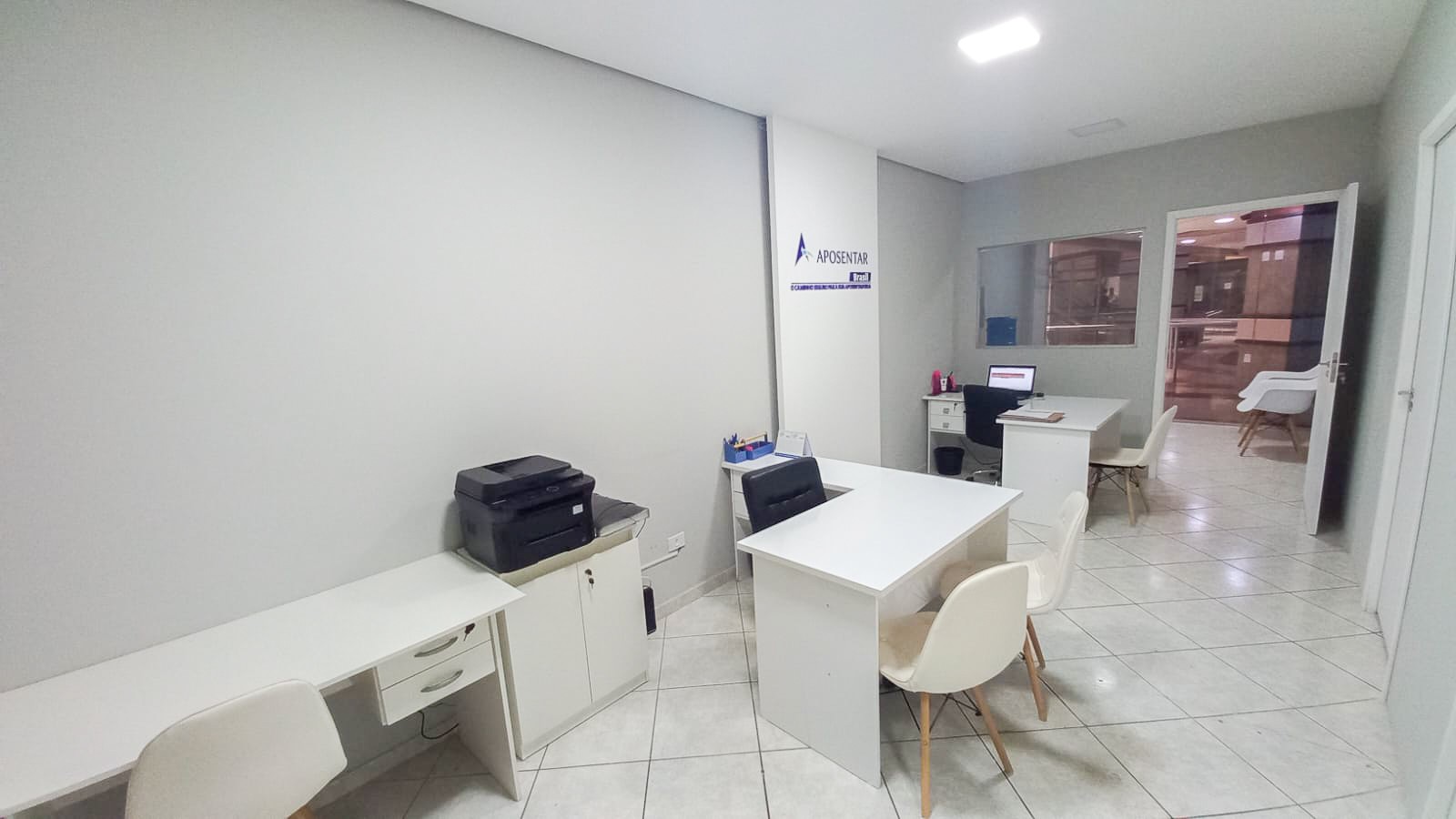 Sala para venda no bairro Centro de Londrina - Foto 10
