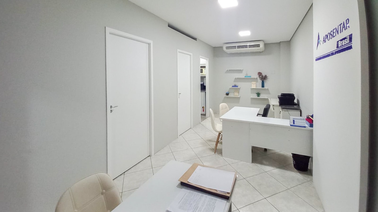 Sala para venda no bairro Centro de Londrina - Foto 12