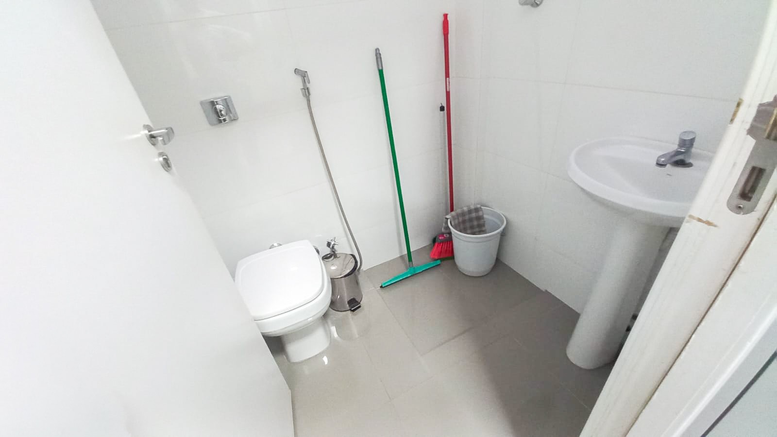 Sala para venda no bairro Centro de Londrina - Foto 16