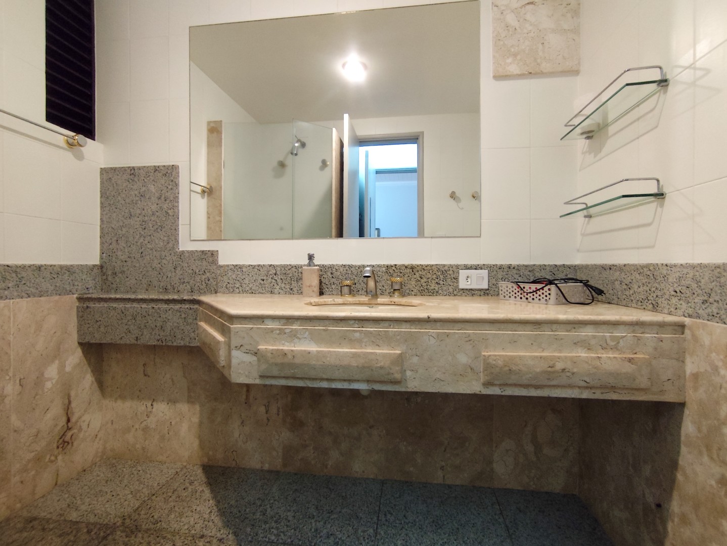 Apartamento para locação no bairro Centro de Londrina - Foto 15