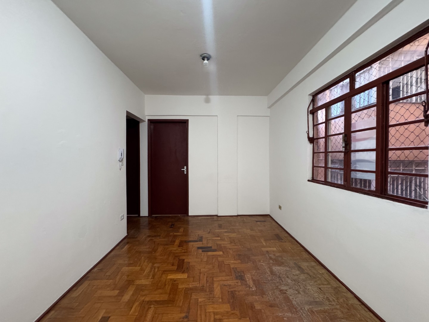 Apartamento para locacao no Centro em Londrina com 64,52m² por R$ 1.400,00  - Foto 2