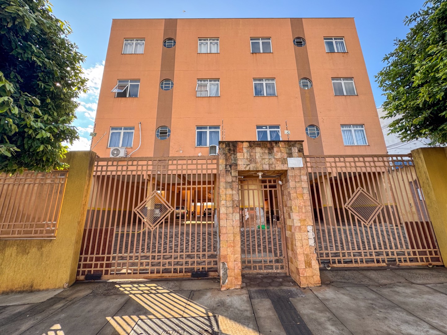 Apartamento para locacao no Centro em Londrina com 64,52m² por R$ 1.400,00  - Foto 1
