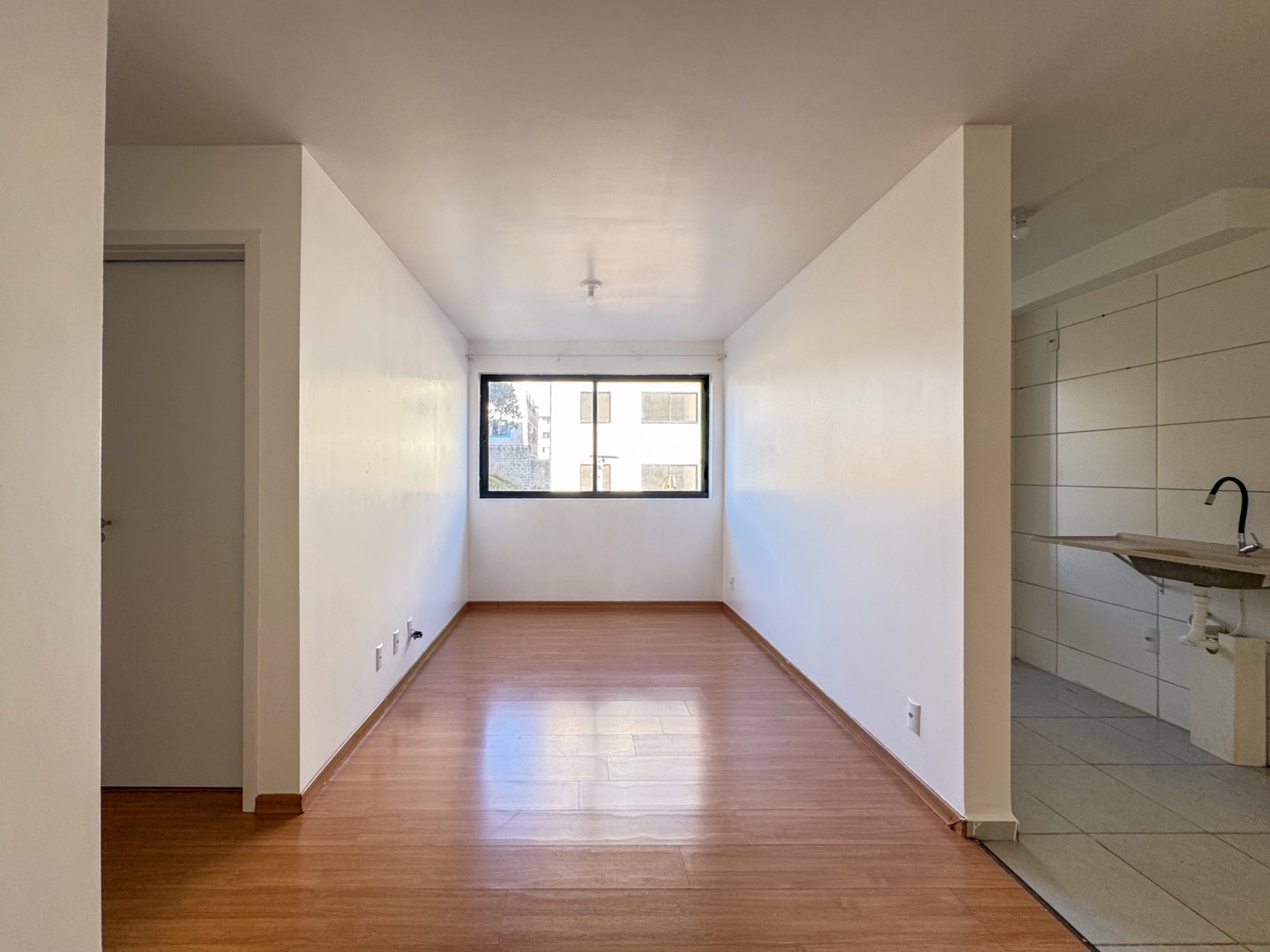 Apartamento para alugar em Maria Celina, Londrina — Portal Chave Fácil