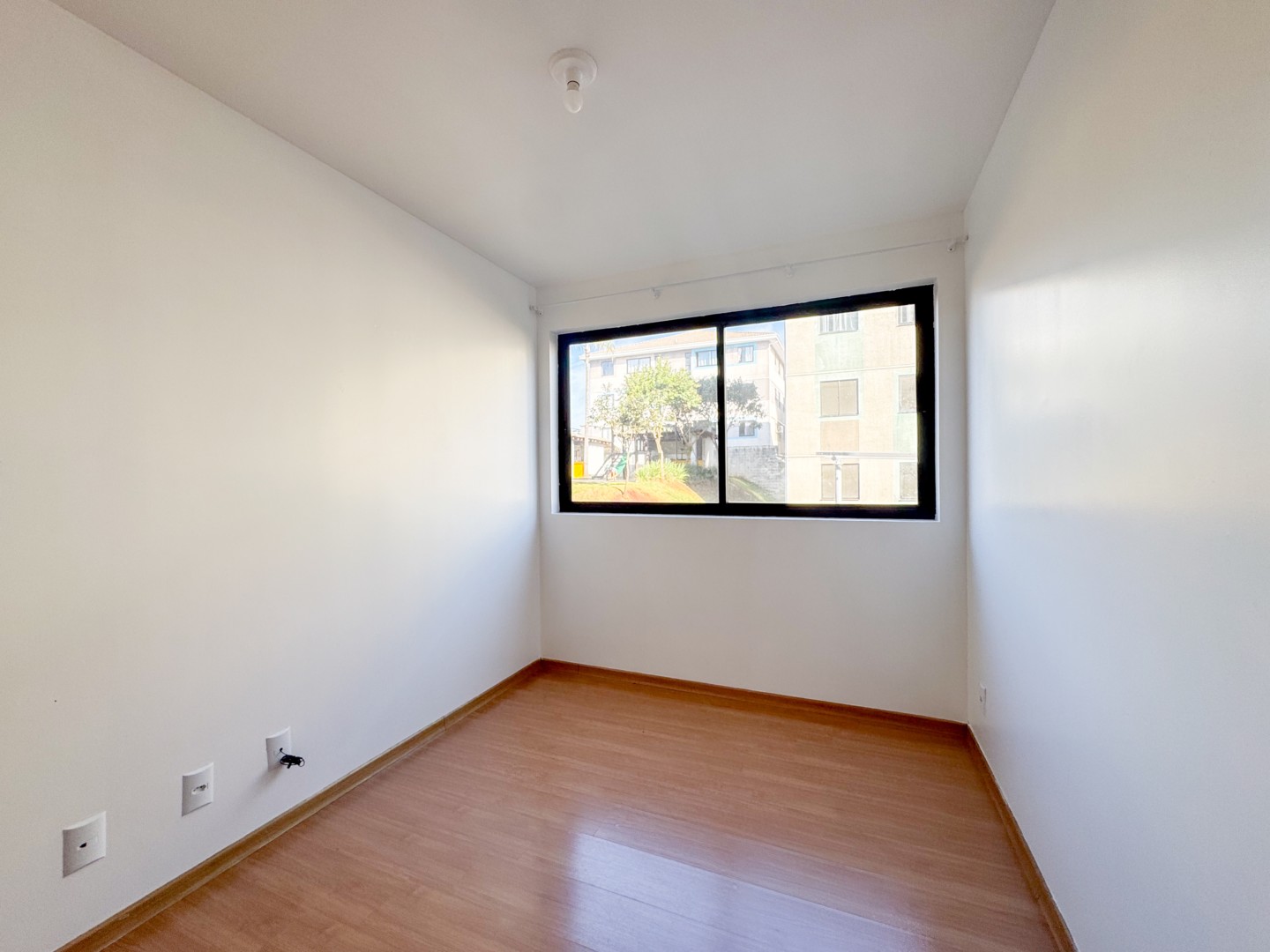 Apartamento para locação no bairro Maria Celina de Londrina - Foto 8