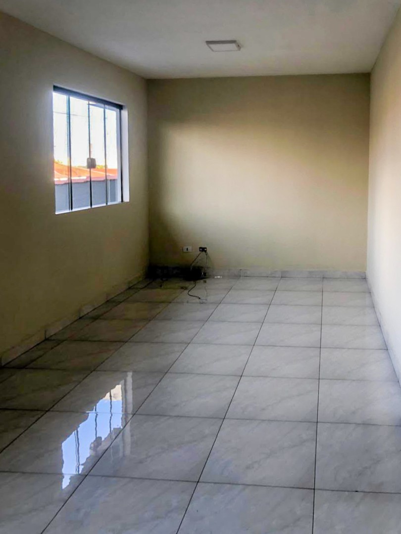Casa à venda em Bandeirantes, Londrina — Portal Chave Fácil
