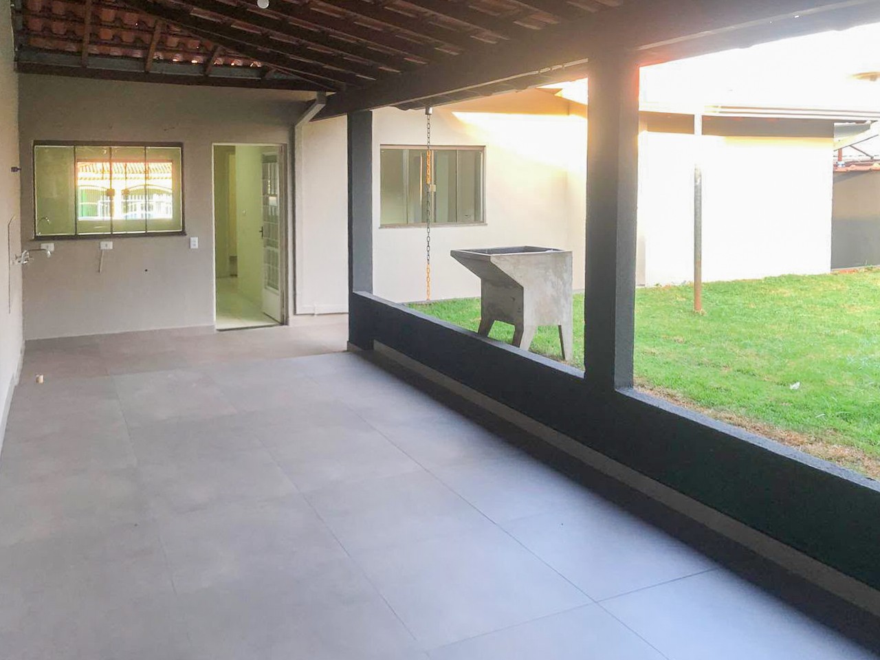 Casa Residencial para venda no bairro Bandeirantes de Londrina - Foto 11